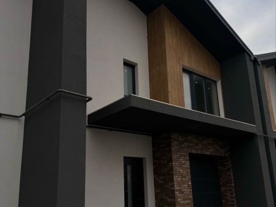 Терміново ЗДАНИЙ таунхаус , з комунікаціями , БУДИНОК Волчинец