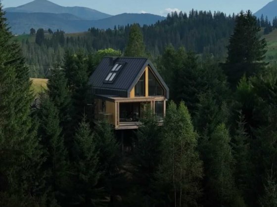 Продаж 2 поверхового будинку КМ SKOGUR Яблуниця