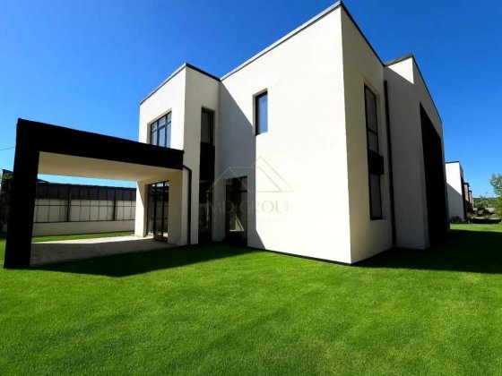 Продаж ДУПЛЕКСА 160м2 в містечку закритого типу біля Вовчинецьких гір Волчинец