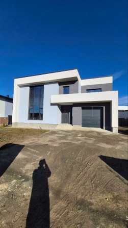 Продаж сучасного будинку в затишній локації. - фото 1