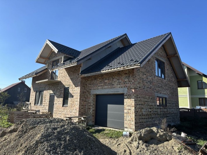 Приватний Будинок - фото 1