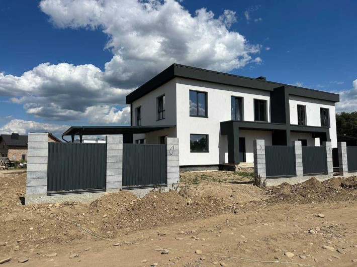 Дуплекс в Угорниках - комфорт, якість та зручність в одному місці - фото 1