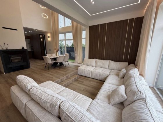 Дизайнерський будинок у Крихівцях — 5 хв до Івано-Франківська Крихівці