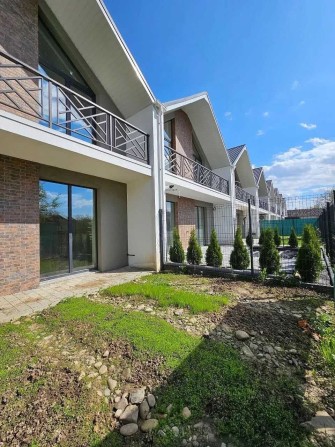 Продаж Таунхаус з гаражем та терасою - фото 1