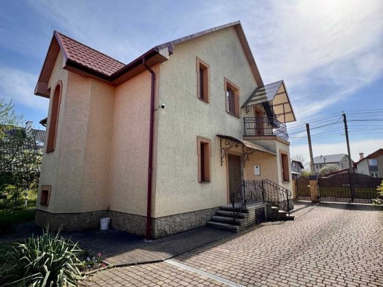 Продаж будинку в с.Крихівці Крихівці