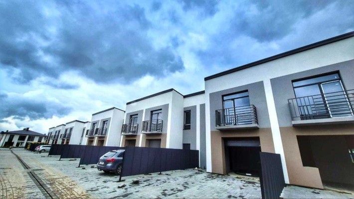 Продаж сучасного таунхауса у Крихівцях, поруч із ЖК «Калинова Слобода» - фото 1