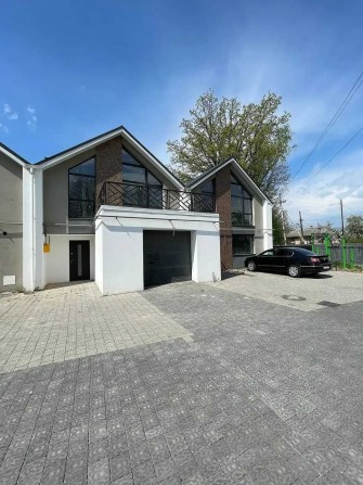 Таунхаус повністю зданий, 140м кв з гаражем с. Угорники - фото 1