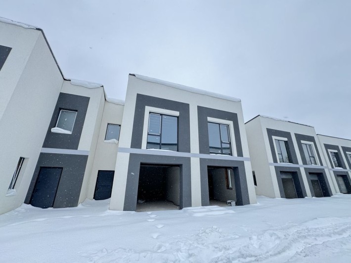 Продається Готовий Таунхаус з гаражем 144 м2 з комунікаціями Вовчинці! - фото 1