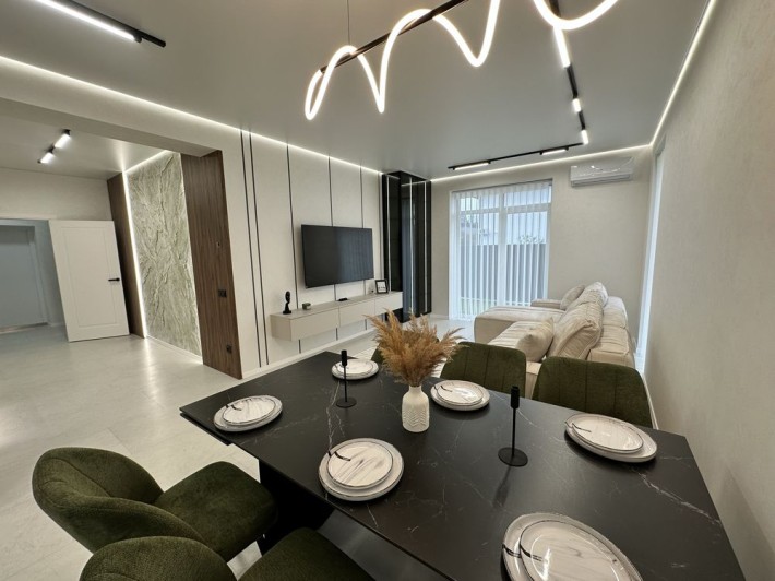 Продам будинок в Крихівцях поруч вулиці Садова. - фото 1