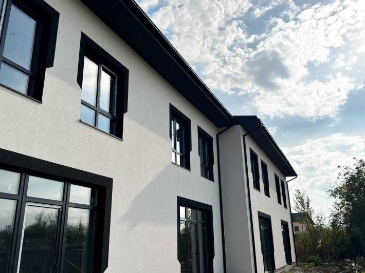 Таунхаус з Власною Ділянкою! - фото 1