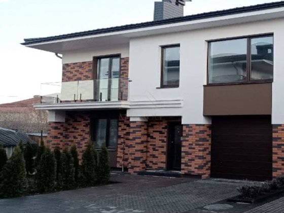 Продається просторий дуплекс в Вовчинцях, готовий до ремонту. Волчинец