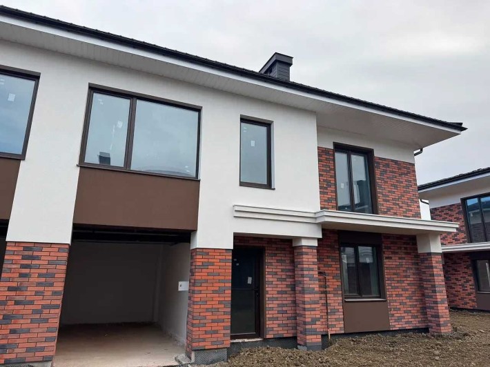 Дуплекс в закритому комплексі  с.Вовчинець - фото 1