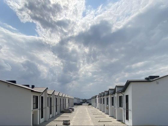 Продається ГОТОВИЙ 4к будинок (Таунхаус)/ГАРАЖ/Газ, паркан, горіще Криховцы