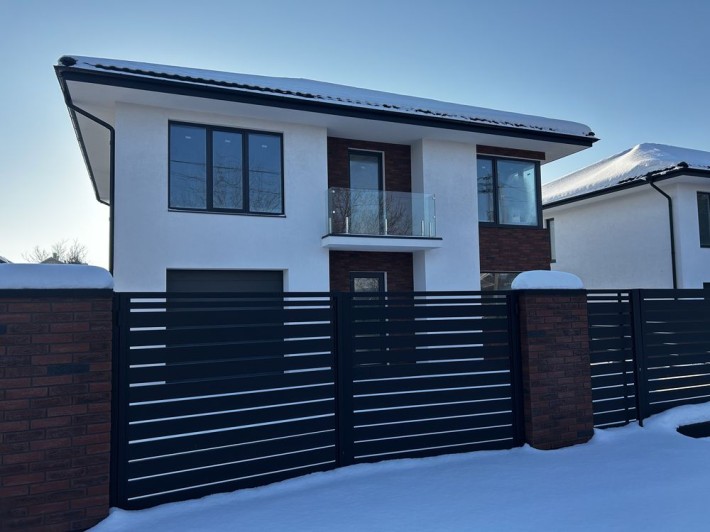 Продаж СУЧАСНОГО  ОСОБНЯКА  з ГАРАЖЕМ  та власною ділянкою 5 соток - фото 1