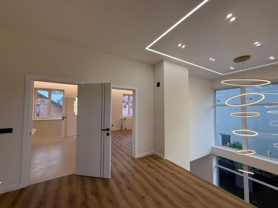 Продається топовий будинок Крихівці