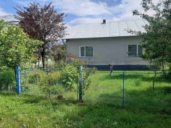 Продам будинок  з ділянкою Надвірна