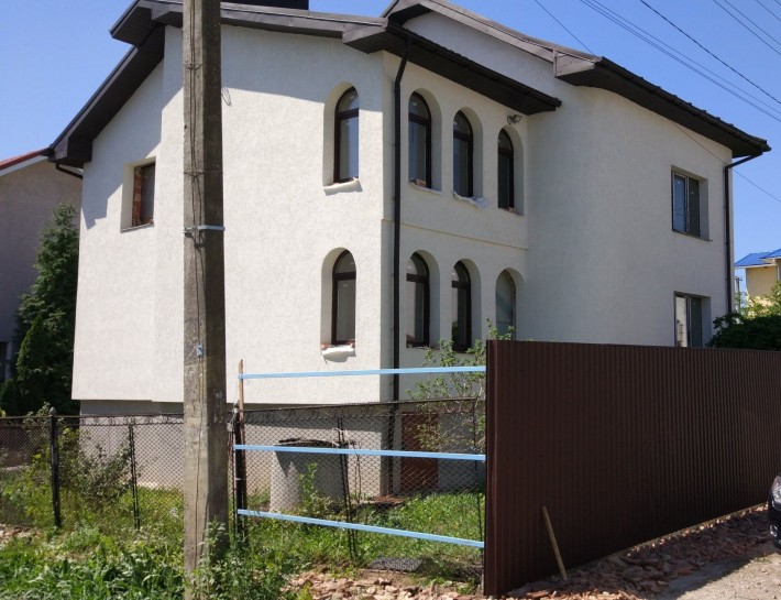 Продаж будинку в центрі с. Угринів (Івано-Франківськ) - фото 1