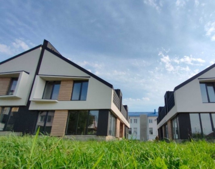 Дуплекс (Пасічна) - фото 1