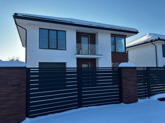 Продаж особняка, з гаражем та власним подвір'ям 5сот, Газ Криховцы