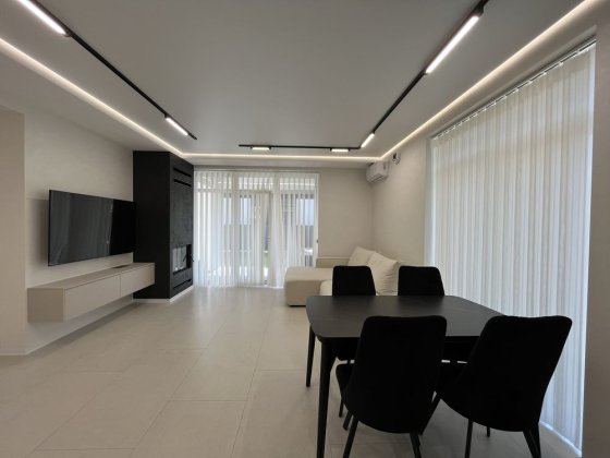 Продається готовий до проживання будинок в Крихівцях Криховцы