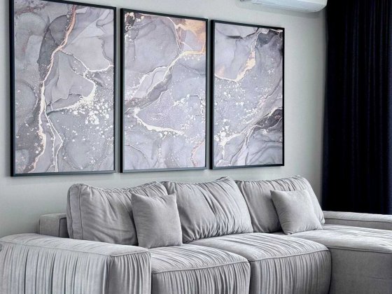 Будинок з авторським ремонтом/меблі/техніка в 10хв. від Міського озера Крихівці