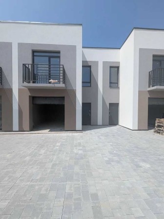 таунхаус в Крихівцях - фото 1