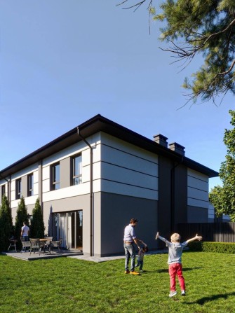 ТаунХаус в с.Крихівці. Всього 5 хвилин до Парку та Озера. - фото 1