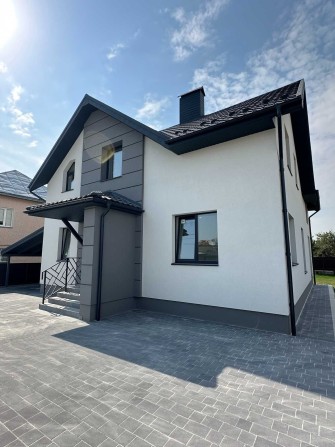 Великий будинок у Крихівцях з ділянкою 6 сот.! - фото 1