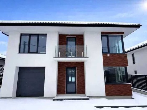 Продаж особняка, з гаражем та власним подвір'ям 5сот, Газ Криховцы