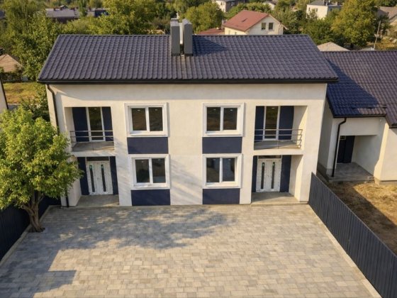 Продається дуплекс 3 поверховий готовий до ремонту від власника,Обмін Микитинці