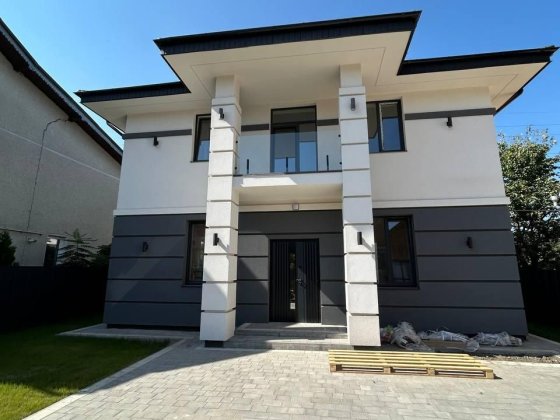 Продаж будинку з авторським ремонтом с. Крихівці Криховцы