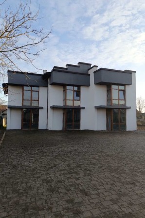 Продаж Таунхауса площею 90 м2 з великою земельною ділянкою. - фото 1