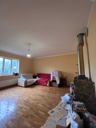 Продаю будинок у Клузеві із земельною ділянкою - фото 1