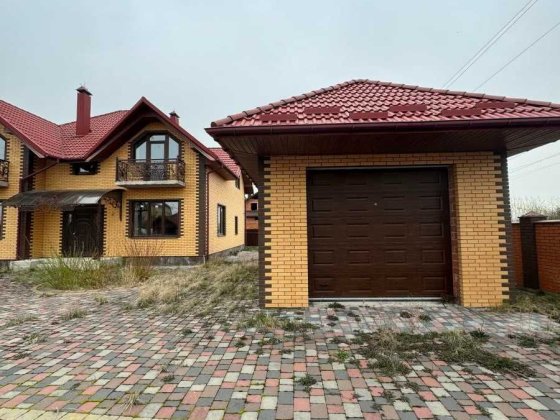 Будинок 10 хв до міста Івано Франківськ готовий до ремонту Загвіздя