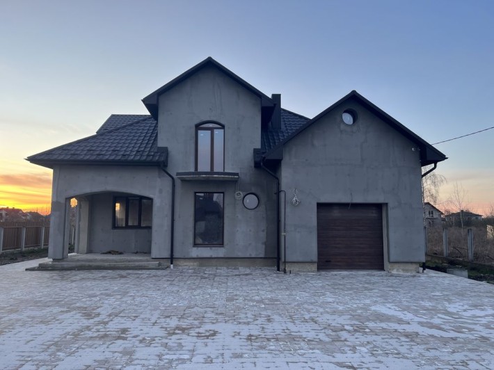 Продаж особняка в Драгомирчанах - фото 1