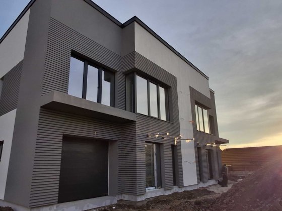 Продаж дуплекс, будинок, півособняк 130м2; 2,5сот. Драгомирчани, місто Драгомирчани