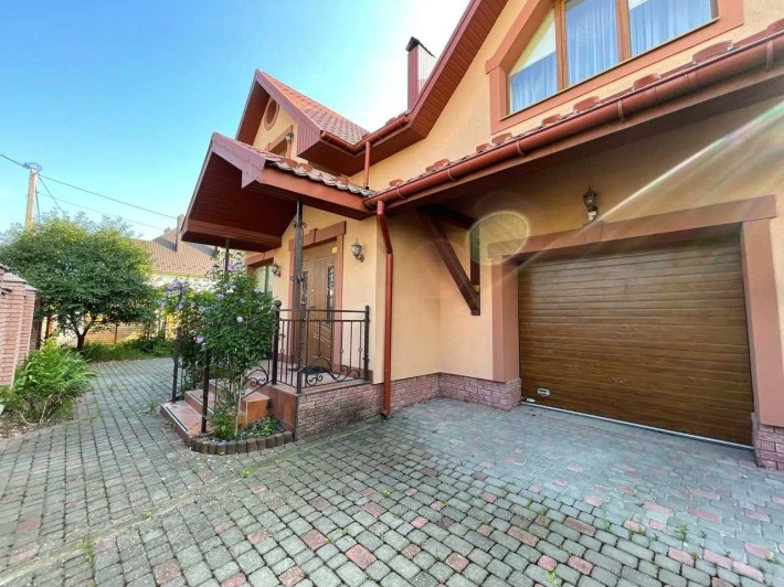 Продається шикарний будинок біля Івано-Франківська! - фото 1