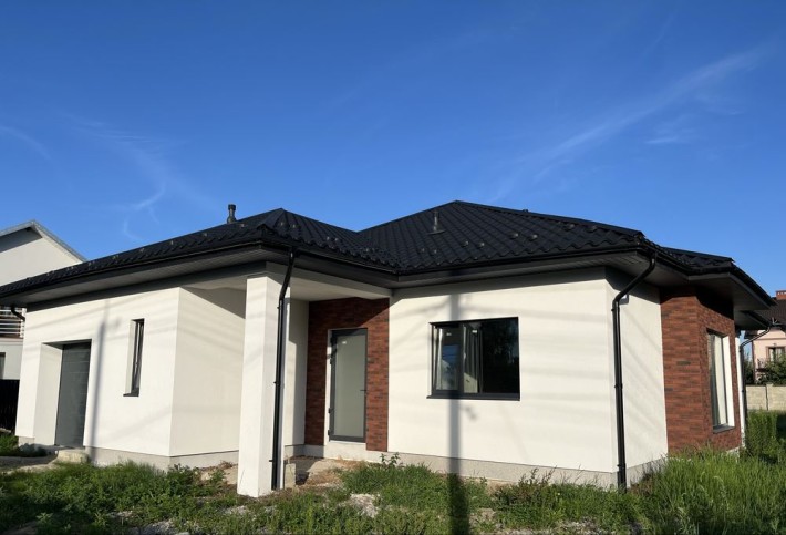 Продається одноповерховий особняк в передмісті Івано-Франківська - фото 1