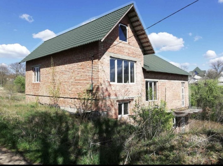 Продам будинок в м. Снятин, із земельною ділянкою, 5 хв до центру, - фото 1