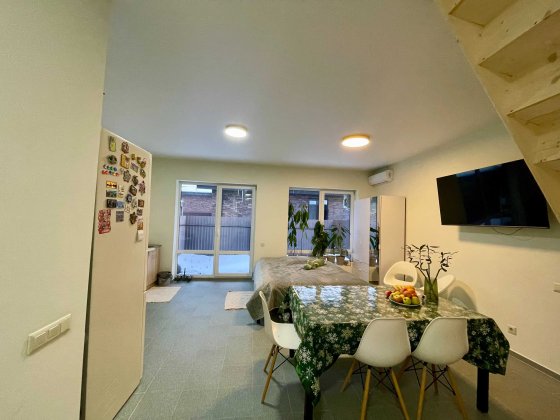 Таунхаус з ремонтом на 80 м2, 1 сотка КМ "Бельгійське містечко" Святопетровское