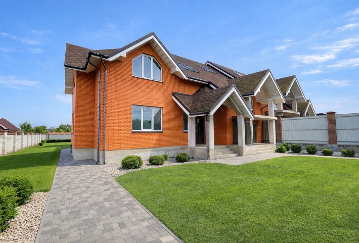 Дуплекс з Гаражем на 15 соток Білогородка - фото 1