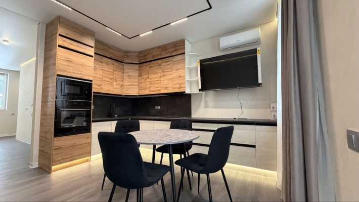 Таунхаус 75м2 з ремонтом в закритому КМ| Святопетрівське| БЕЗ КОМІСІІ - фото 1