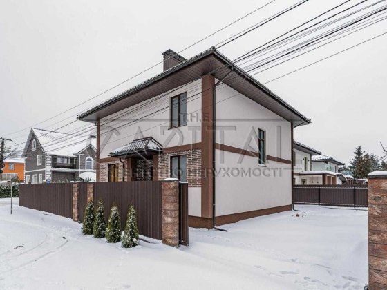 Продаж будинку з укриттям, Гатне, Фастівський район Гатное