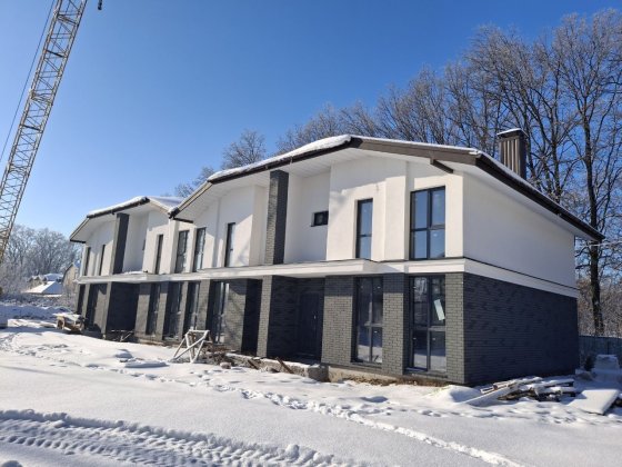 Квадробудинки та туни Крюківщина