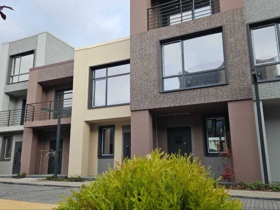 єОселя! Таунхаус 56 м², подвір’я, паркомісце! Крюківщина