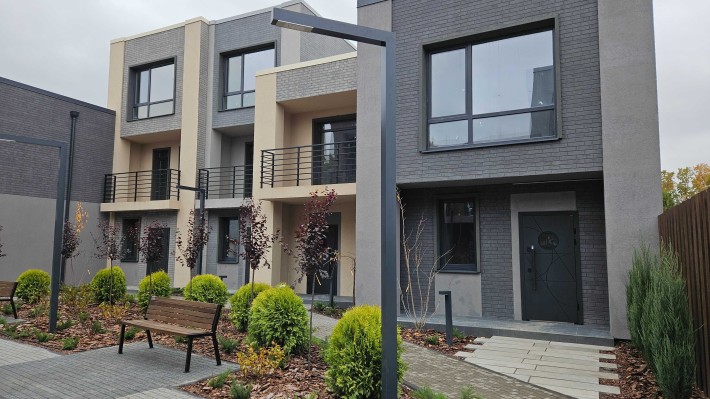 єОселя! Нас Рекомендують! Таунхаус 92м2 на 2 поверхи + ділянка! - фото 1