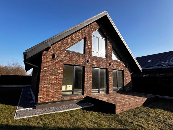 Будинок з Баварської кладки на 120 м2. Відділ продажу. Нова локація! Крюківщина