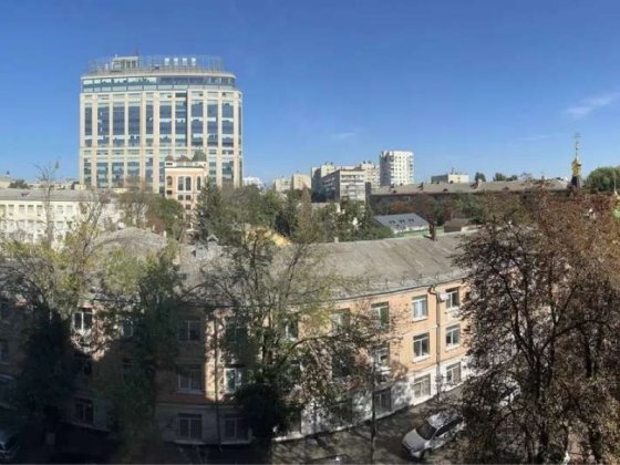 Продаж 1-к квартири вул. Рибальська 3 Київ