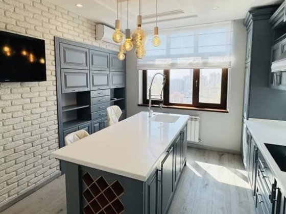 Продаж 4-к квартири вул. Ахматової Анни 22 Київ