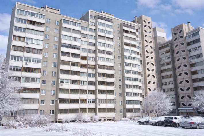 Продаж 3 кім. квартири 71,2кв.м. вул.Клавдіївська 23/15  без ремонту. - фото 1